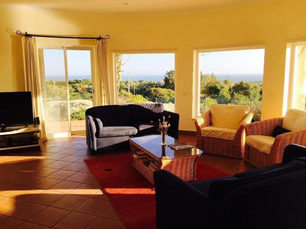 Villa With Beautiful See Views & Spacious Garden Ferragudo  Exterior photo