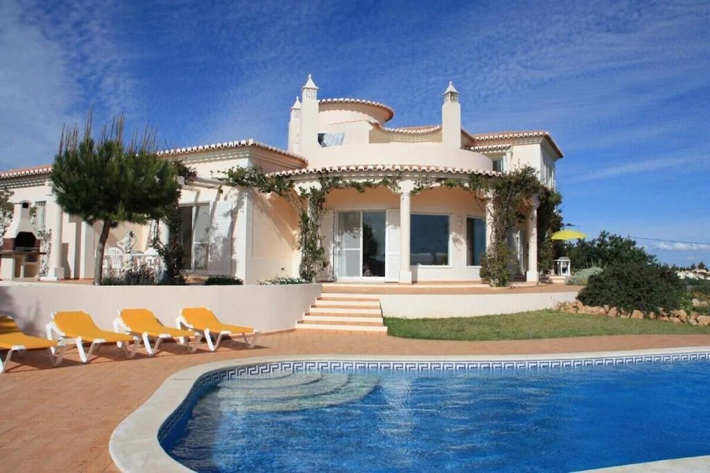 Villa With Beautiful See Views & Spacious Garden Ferragudo  Exterior photo