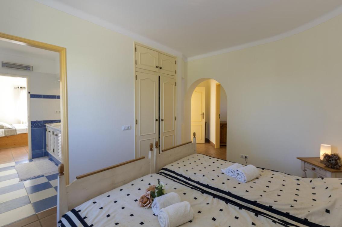 Villa With Beautiful See Views & Spacious Garden Ferragudo  Exterior photo