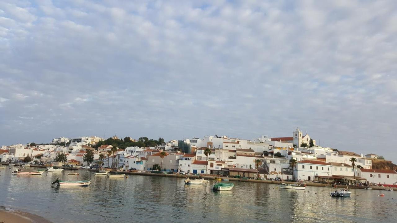 Villa With Beautiful See Views & Spacious Garden Ferragudo  Exterior photo