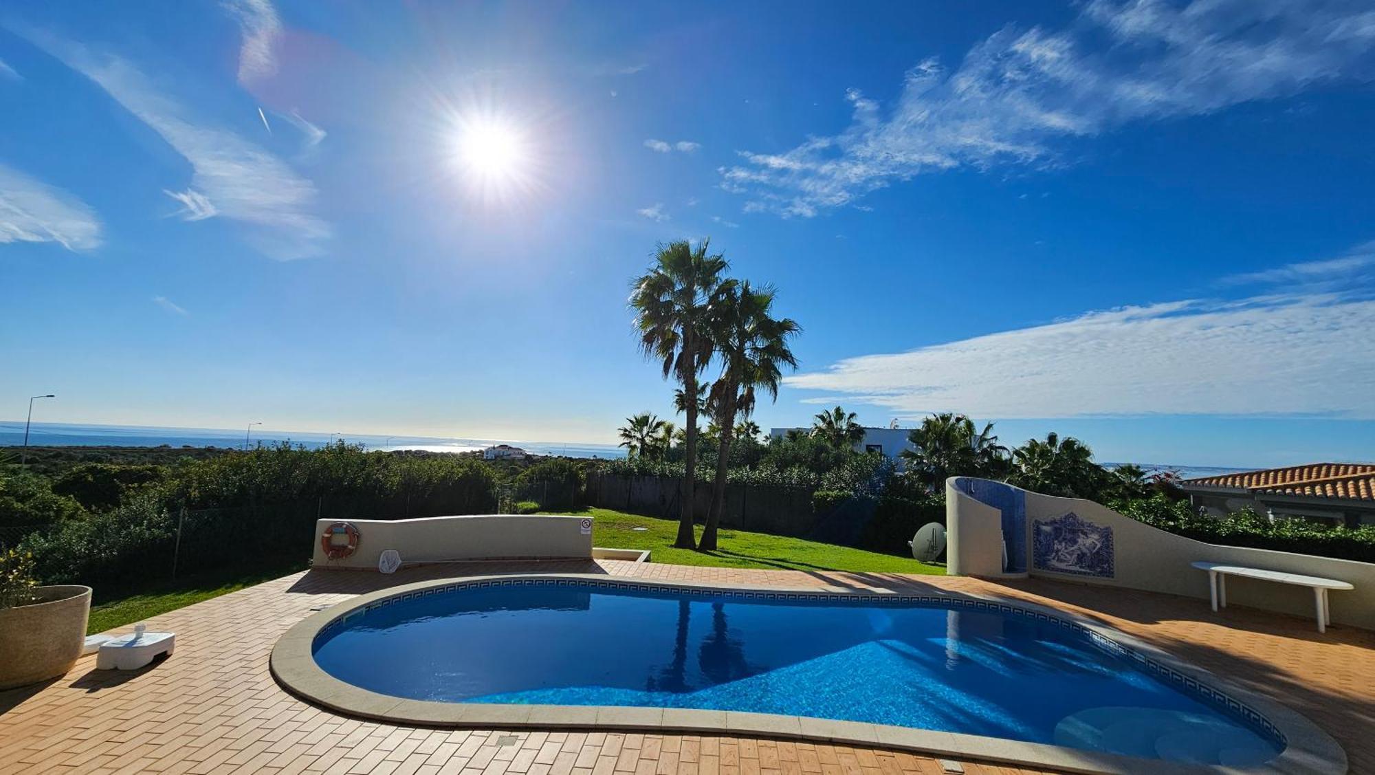 Villa With Beautiful See Views & Spacious Garden Ferragudo  Exterior photo